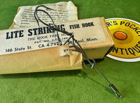Boxed Lite Striking Fish Hook Trap