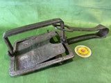 Large Square 8 1/2” Jaw Trap