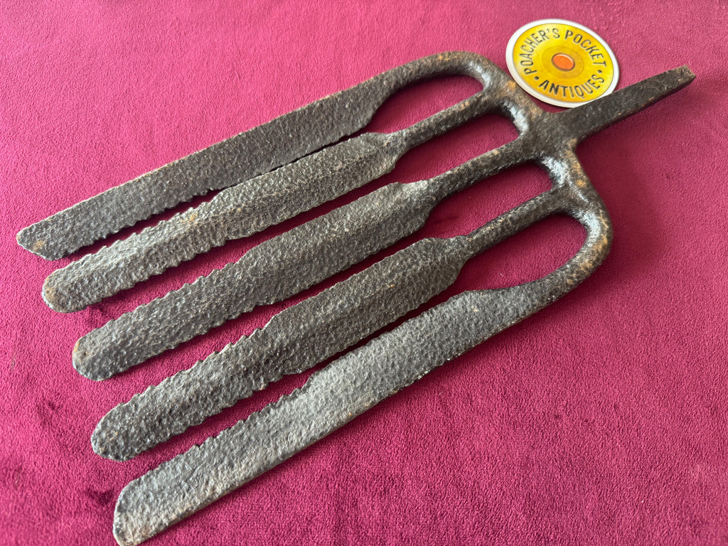 Hand Forged Eel Spear Or Gleave Poacher s Pocket Antiques hand-forged-eel-spear-or-gleave-poacher-s-pocket-antiques