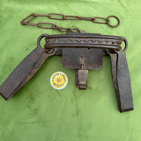 J Roberts Reliance 9” Jaw Folding Spring Trap